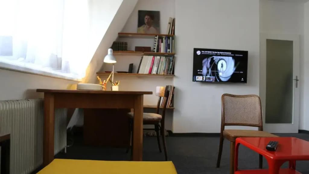 Gem of Midcentury Design - photo 6