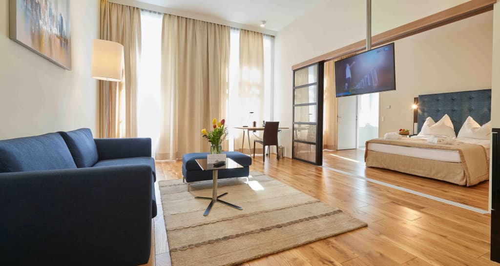 HiLight Suites Hotel - photo 4