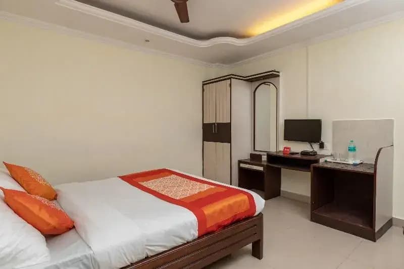 SilverKey Executive Stays 24040 Marigold Krishna Nagar - photo 4
