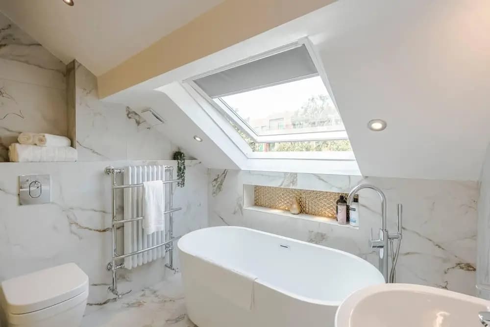 Stunning 3 bed Flat in the Heart of West Hampstead - photo 9