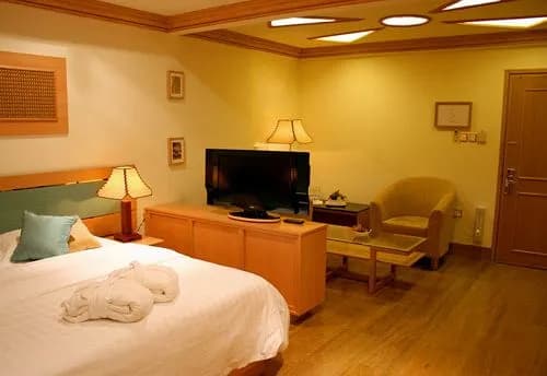Johny International Hotel - photo 5