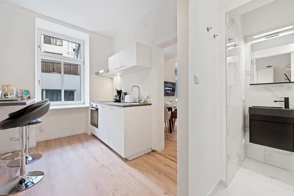 Cozy City Apartments - photo 16