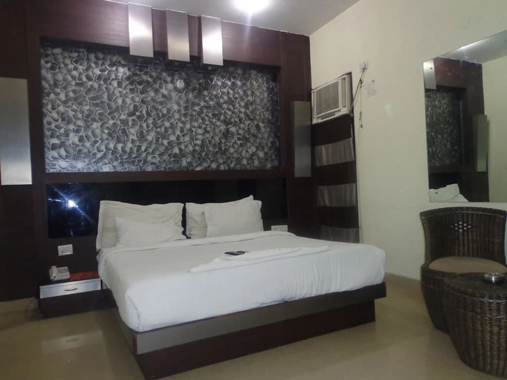 Hotel Cartel Palace - photo 6