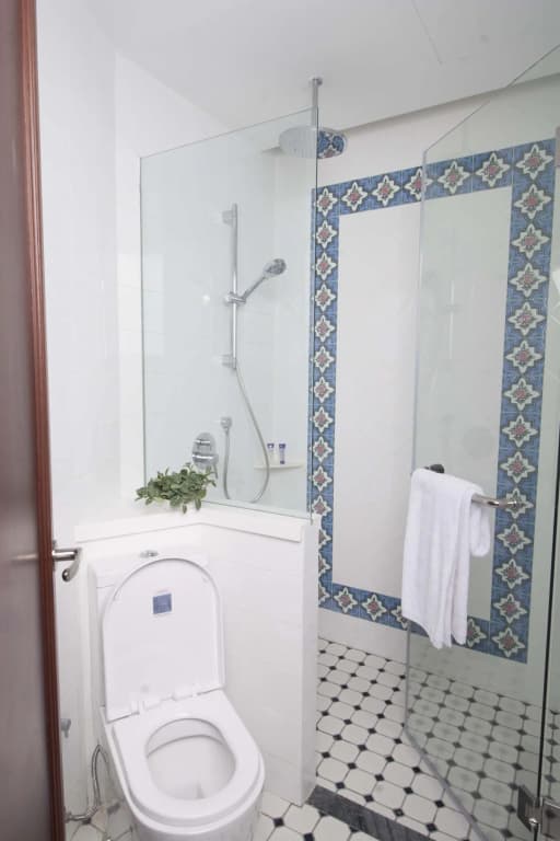 AM Hotel - photo 10