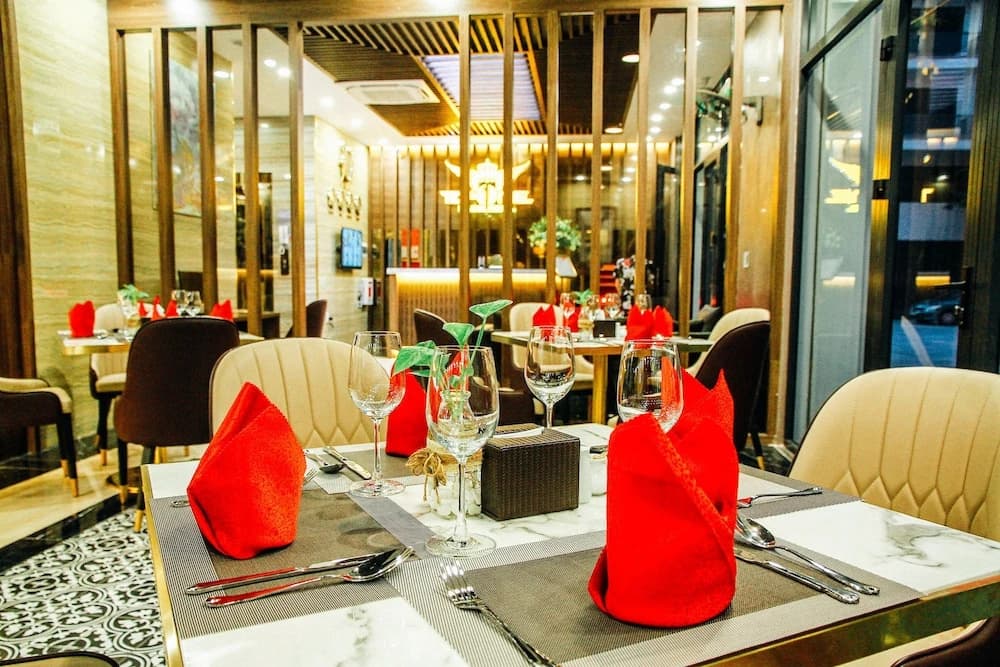 Top One Halong Hotel - photo 27
