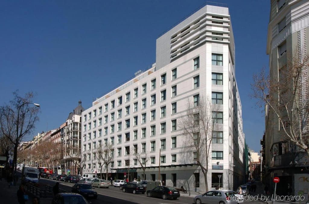 Radisson RED Madrid - photo 28