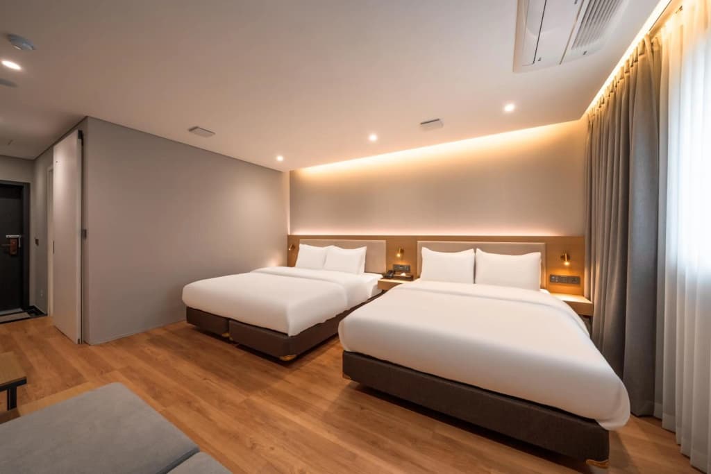 Comfort Inn Yeouido - photo 29