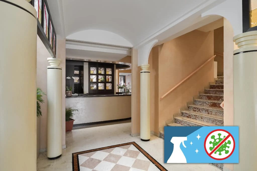 Hotel Garibaldi - photo 17