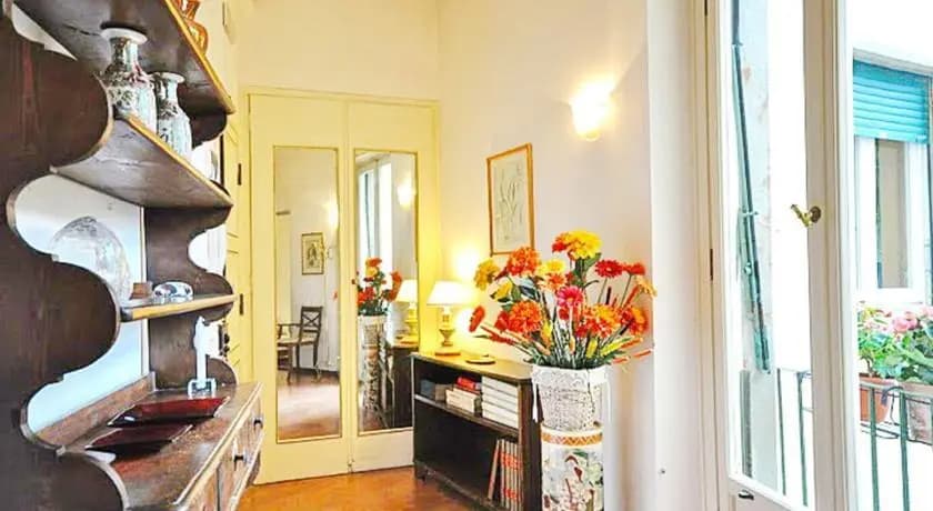 Old Bridge Apartment - photo 8