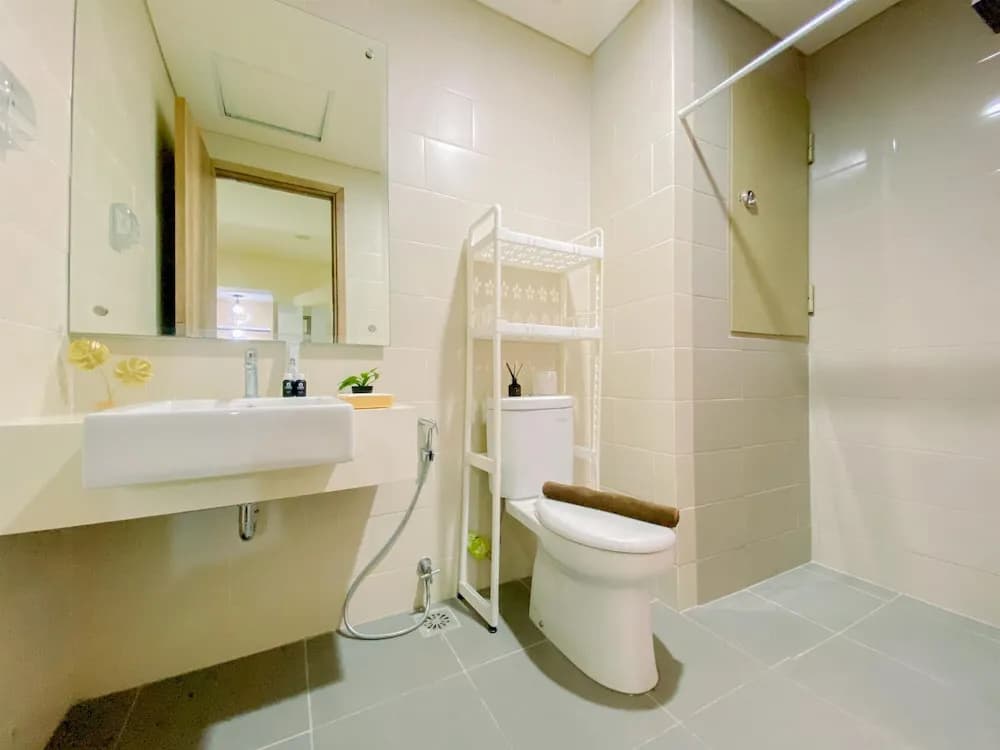 Good and Warm 1BR Apartment at Pejaten Park Residence - photo 7