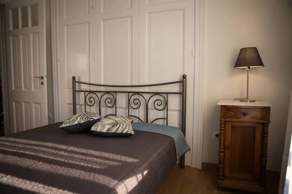 The Bozonians Neoclassical house - photo 22