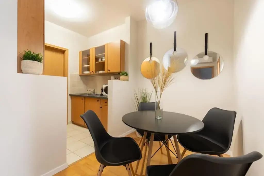 S22 Apartment - photo 3