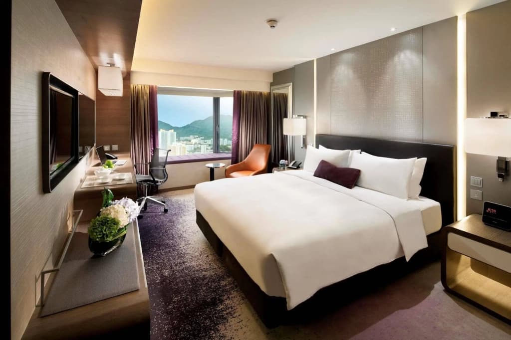 Royal Plaza Hotel - photo 5