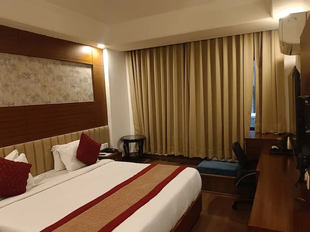 Hotel WTI Airport - photo 4