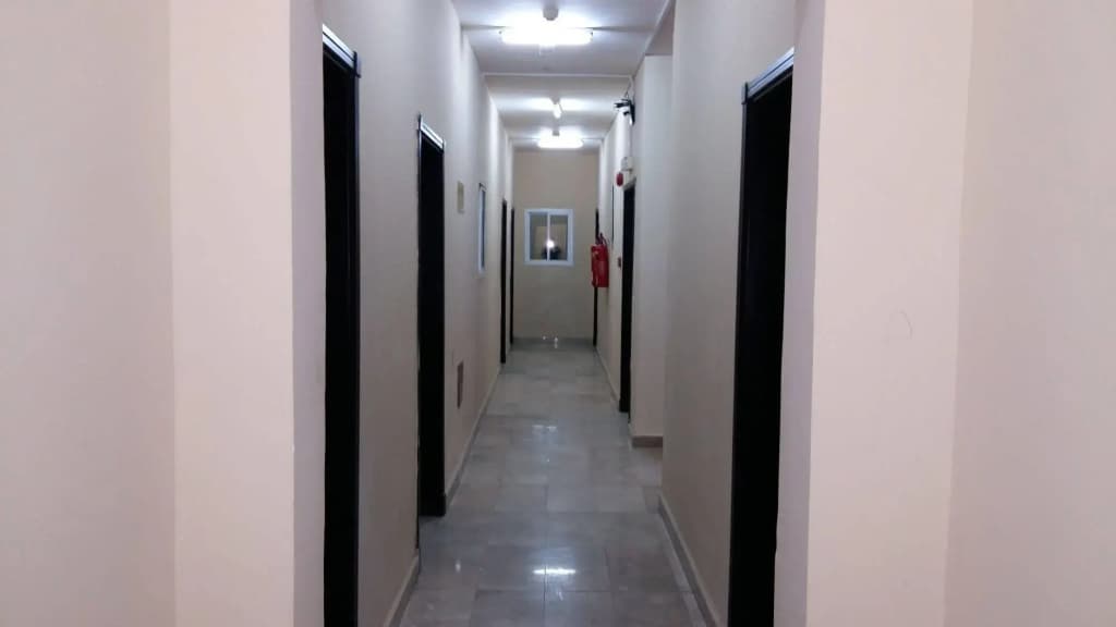 OYO 117 Majestic Hotel - photo 12