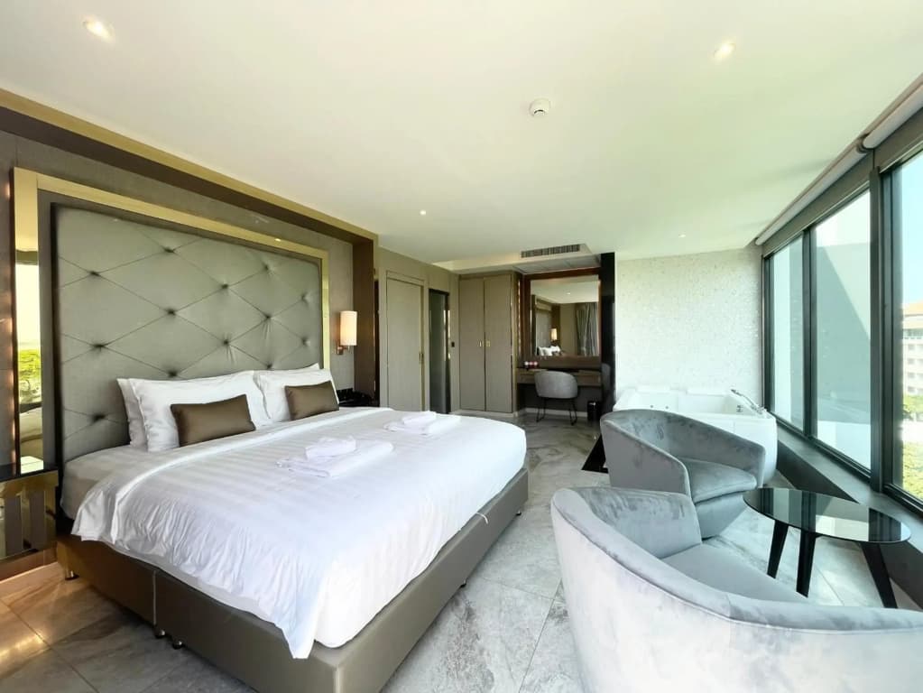 The TJ Hotel - photo 43