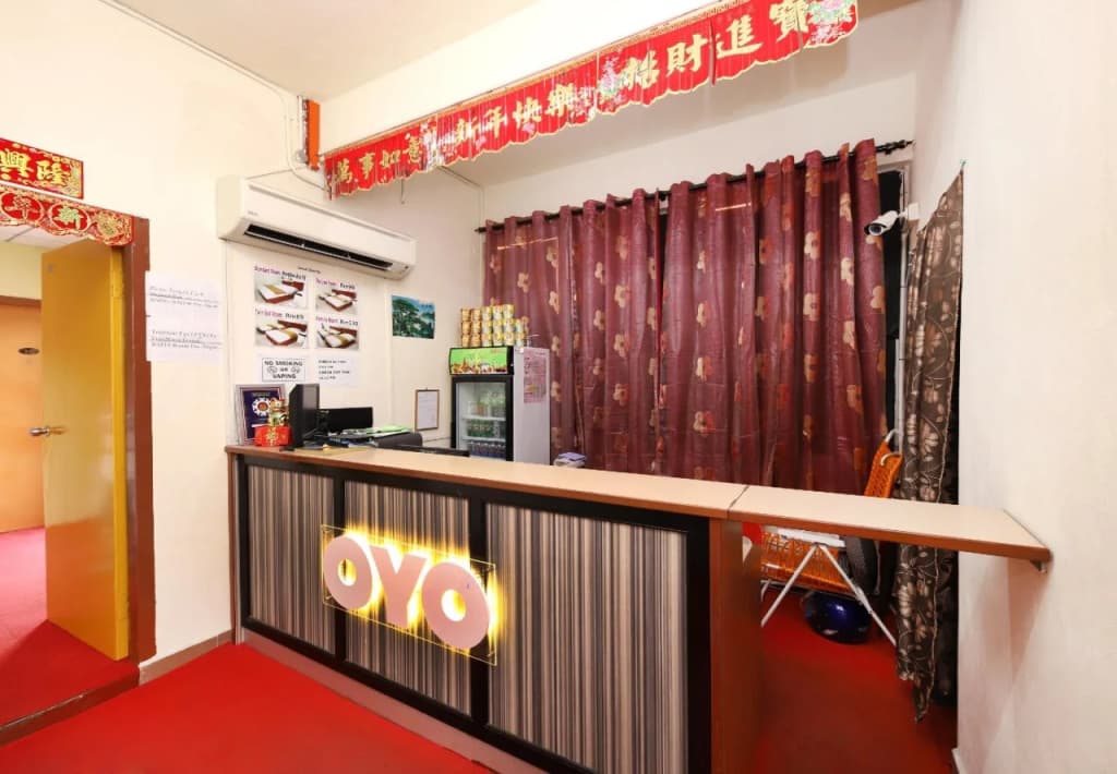 OYO 738 Hotel 81 - photo 14