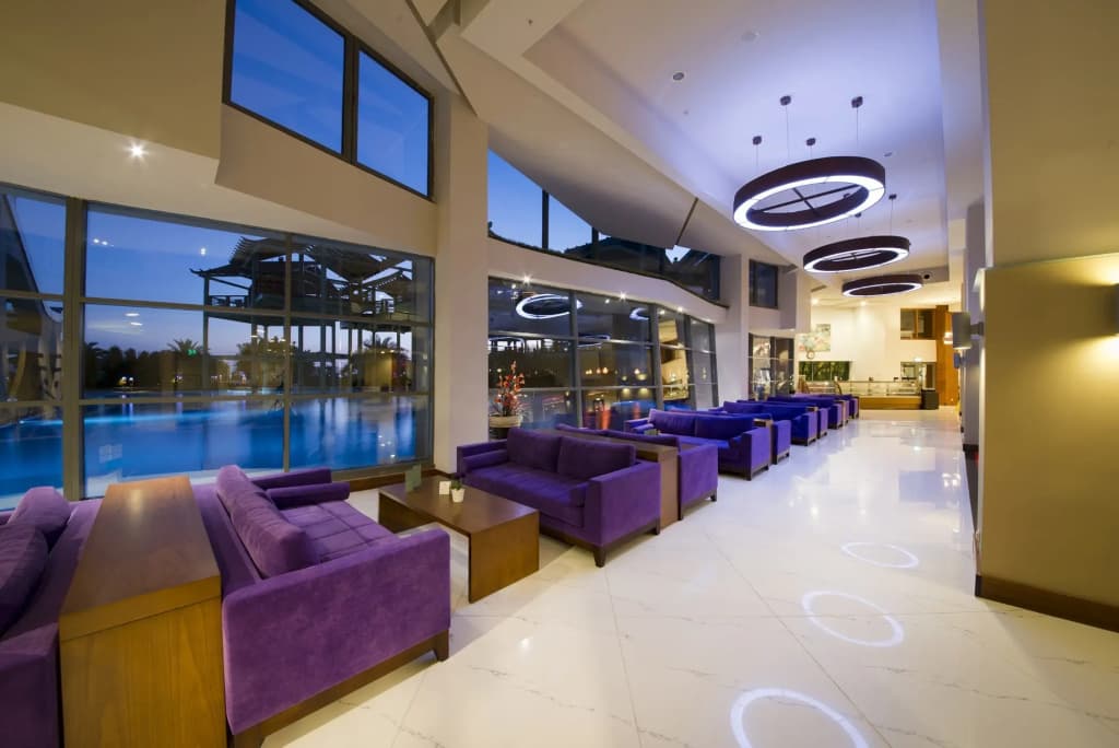 Limak Lara De Luxe Hotel and Resort - photo 2