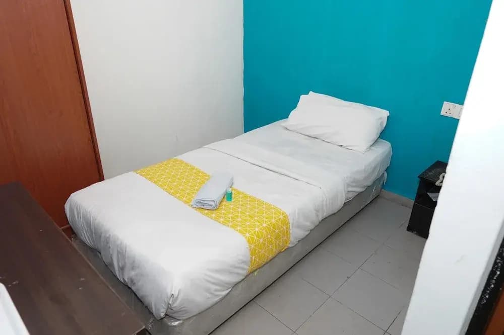 Hotel Shri Putiri - photo 4