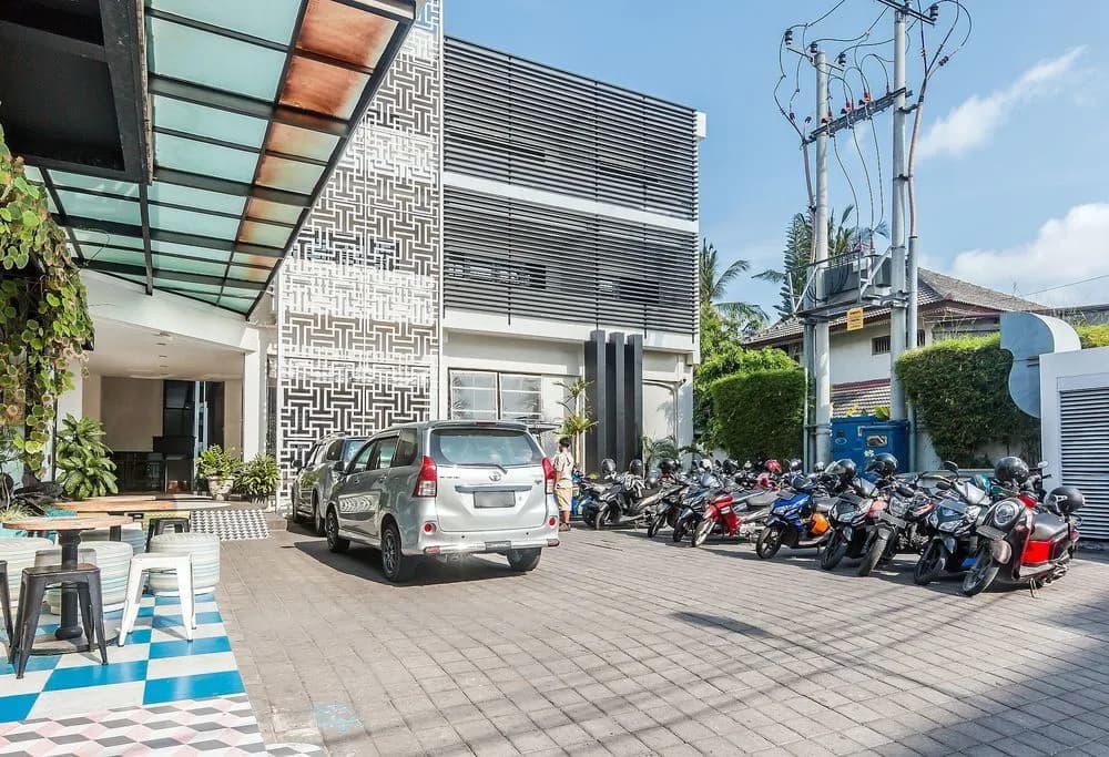 ZenRooms Kuta Poppies Lane - photo 14