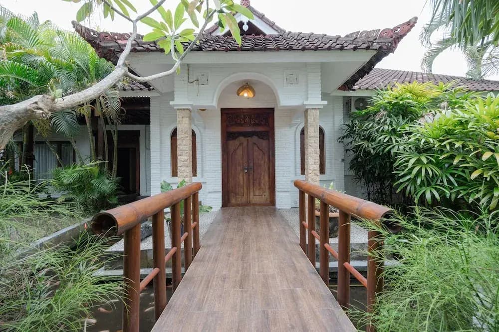 Villa Ndaru Canggu - photo 1