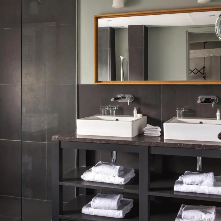New Hotel Roblin - photo 41