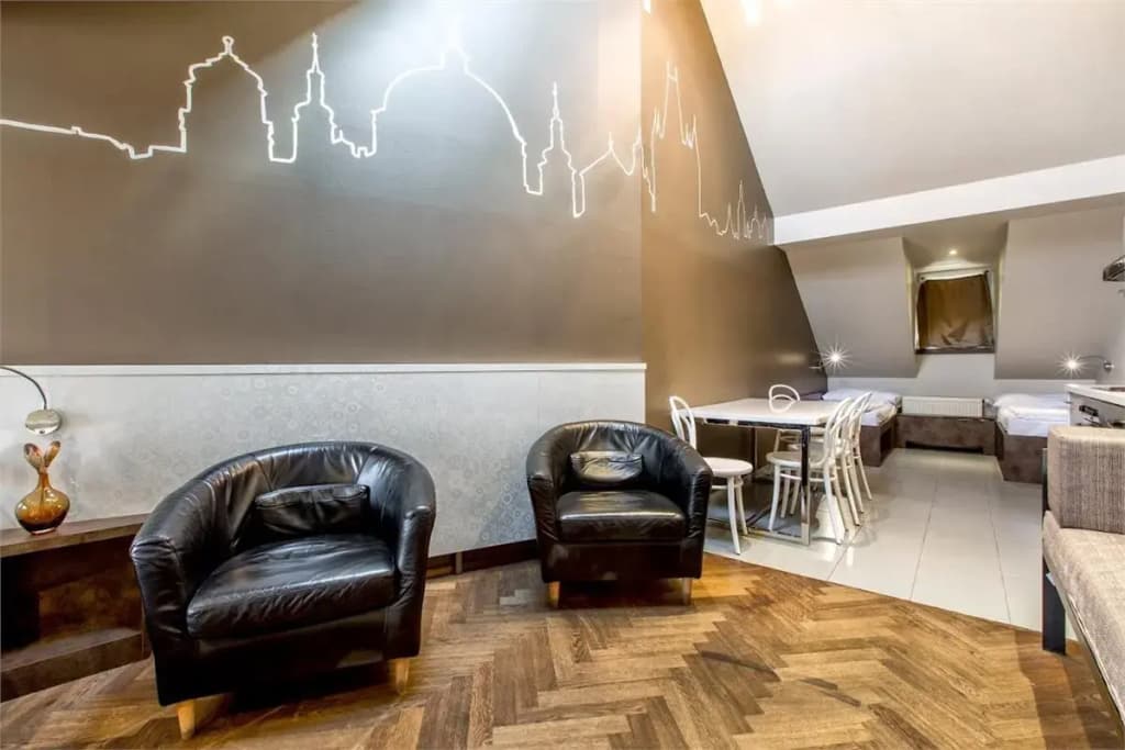 Sophie's Hostel - photo 14