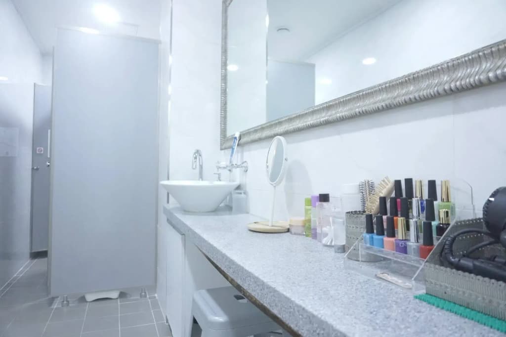 Blue Boat Hostel Myeongdong - photo 8
