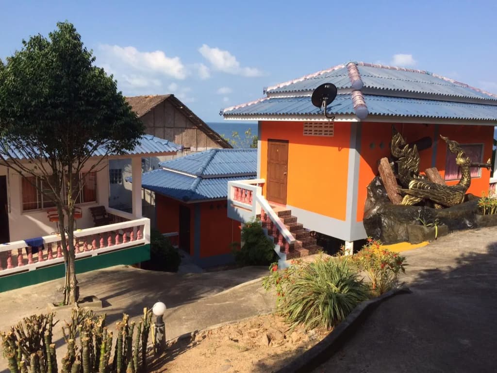 Phangan Dragon Hut Resort - photo 13