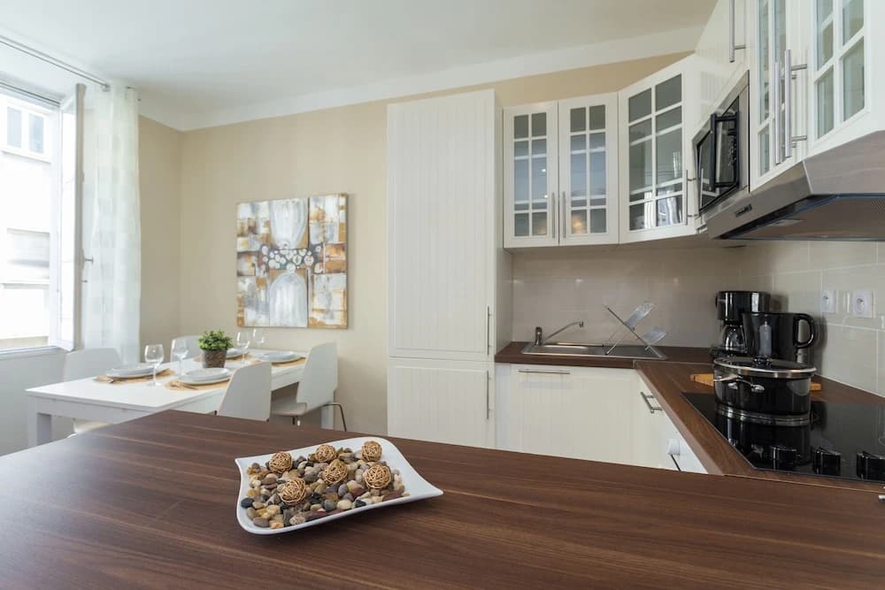 Chocolate - Spacious & Cosy 2-Br Center - photo 10