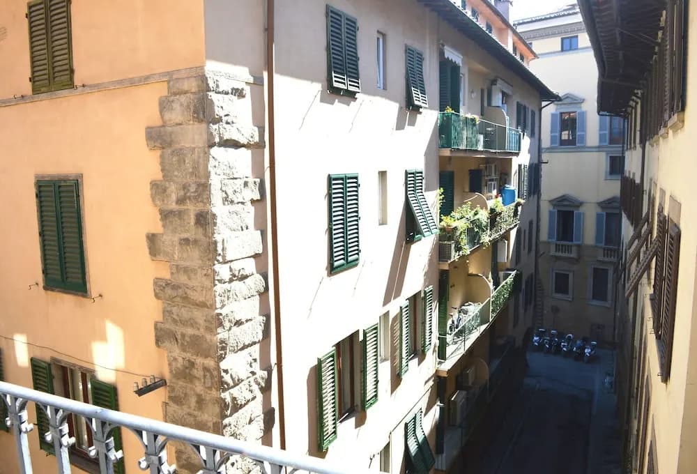 Ponte Vecchio Charming Suite - main photo