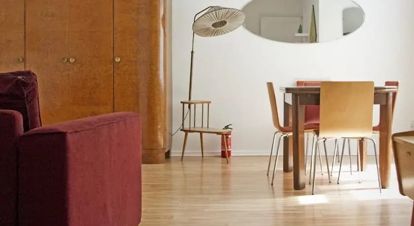 Re Art Flat in Kreuzkolln - photo 2
