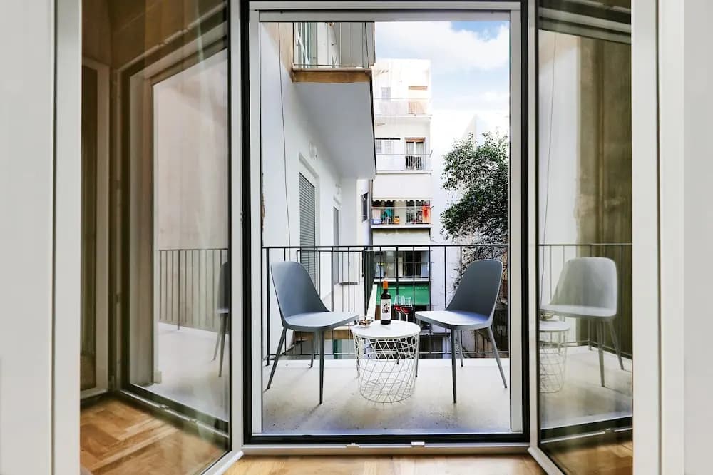 Brand New Modern Apartment - photo 6