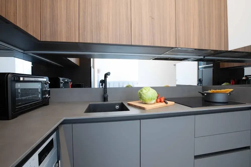 Le Magenta in Nice With 1 Bedrooms and 1 Bathrooms - photo 14