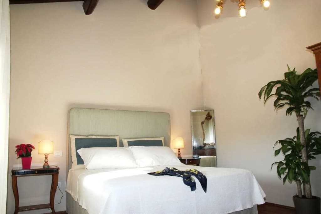 Florence View Apartments - photo 6