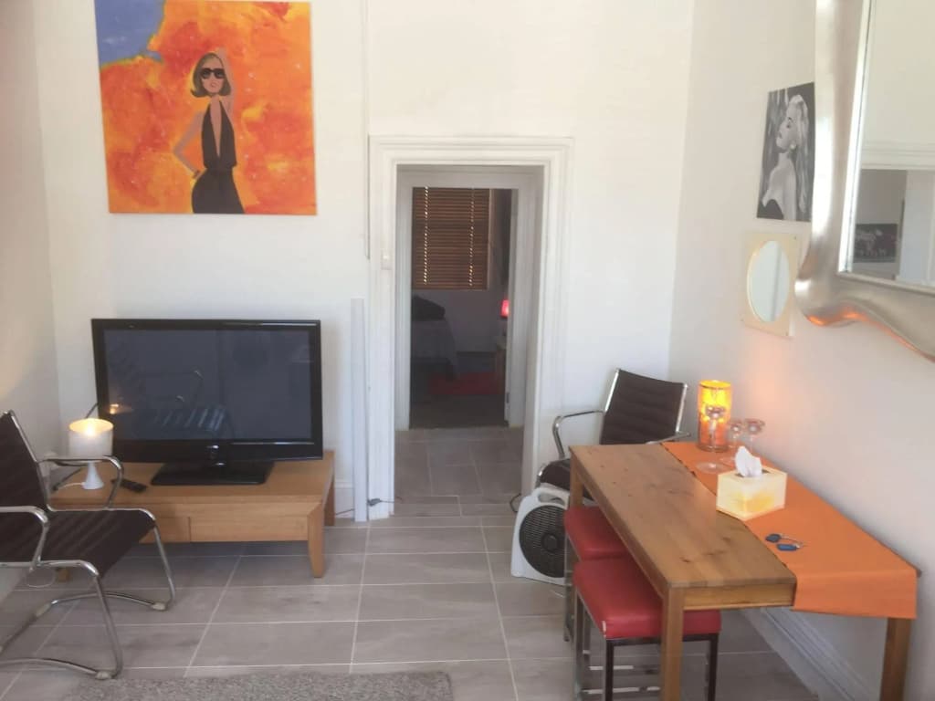 BUDGET Darlinghurst Apartments - photo 3