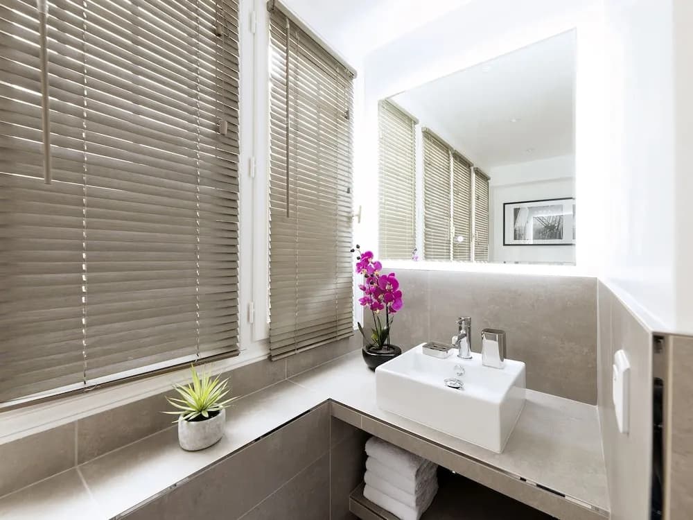 Luxury 4BDR Le Marais I by Livinparis - photo 7
