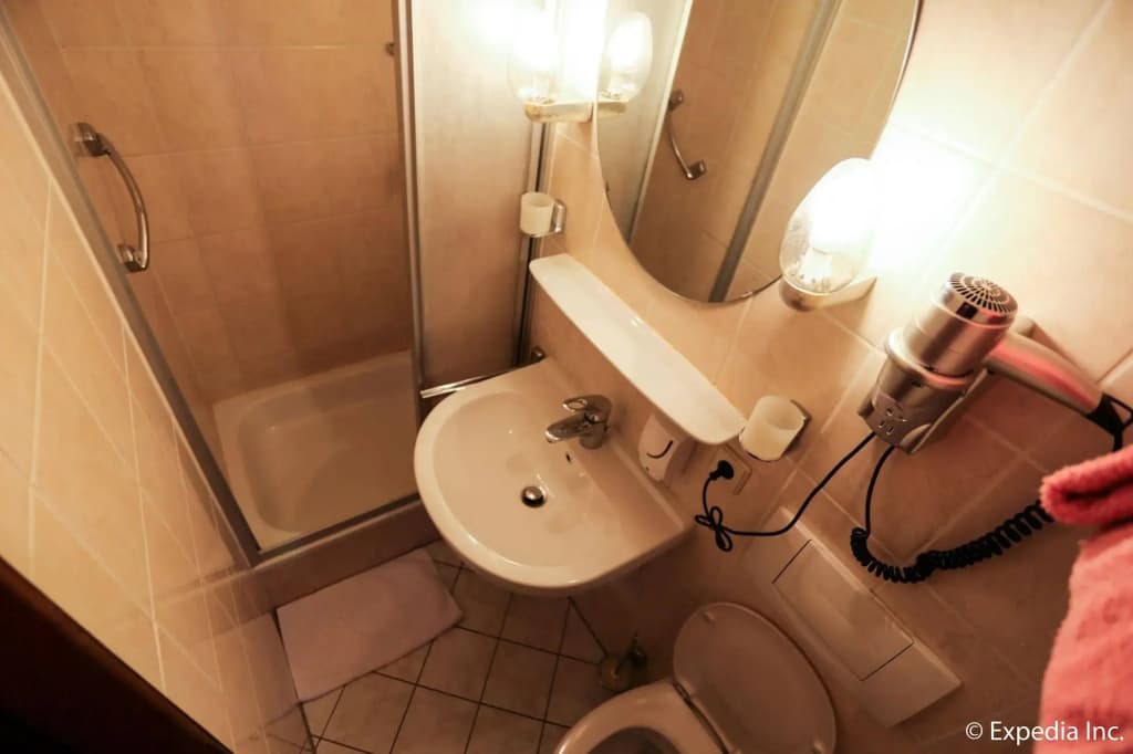 Nadia Hotel - photo 9