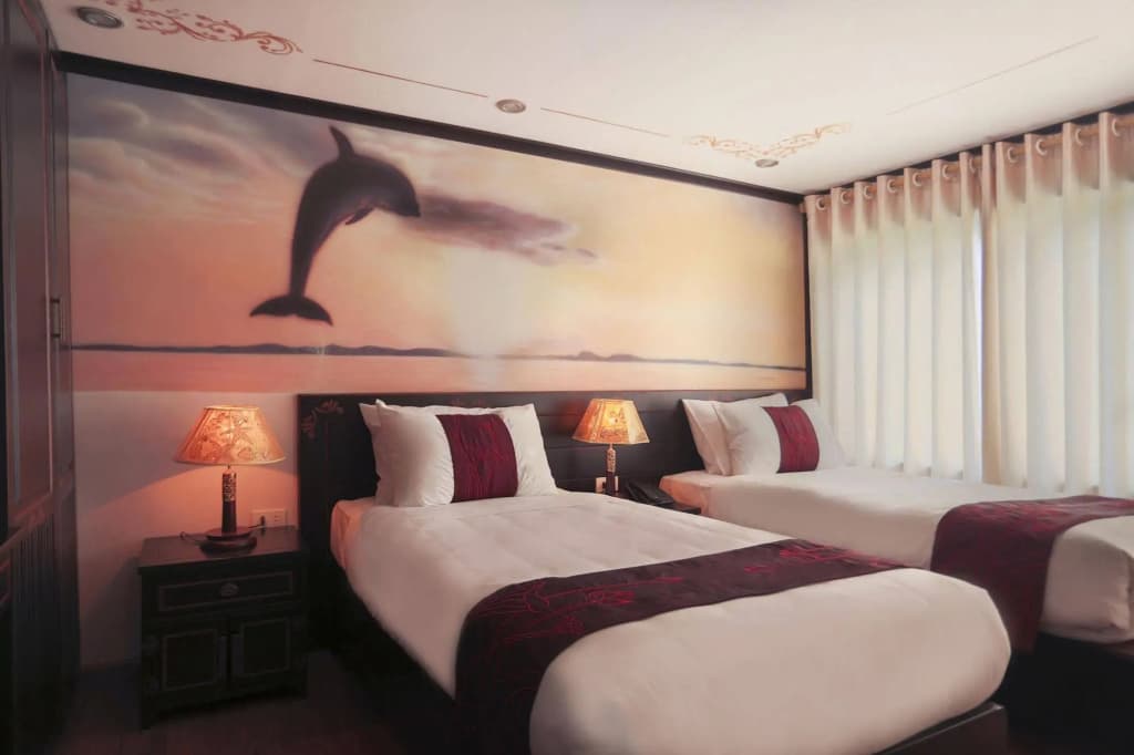 Huong Hai Sealife Cruise - photo 4