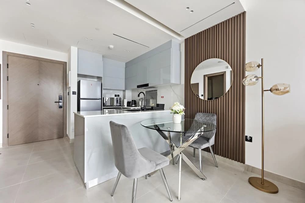 WelHome - Contemporary 1BR in Binghatti Canal & Burj Views - photo 15