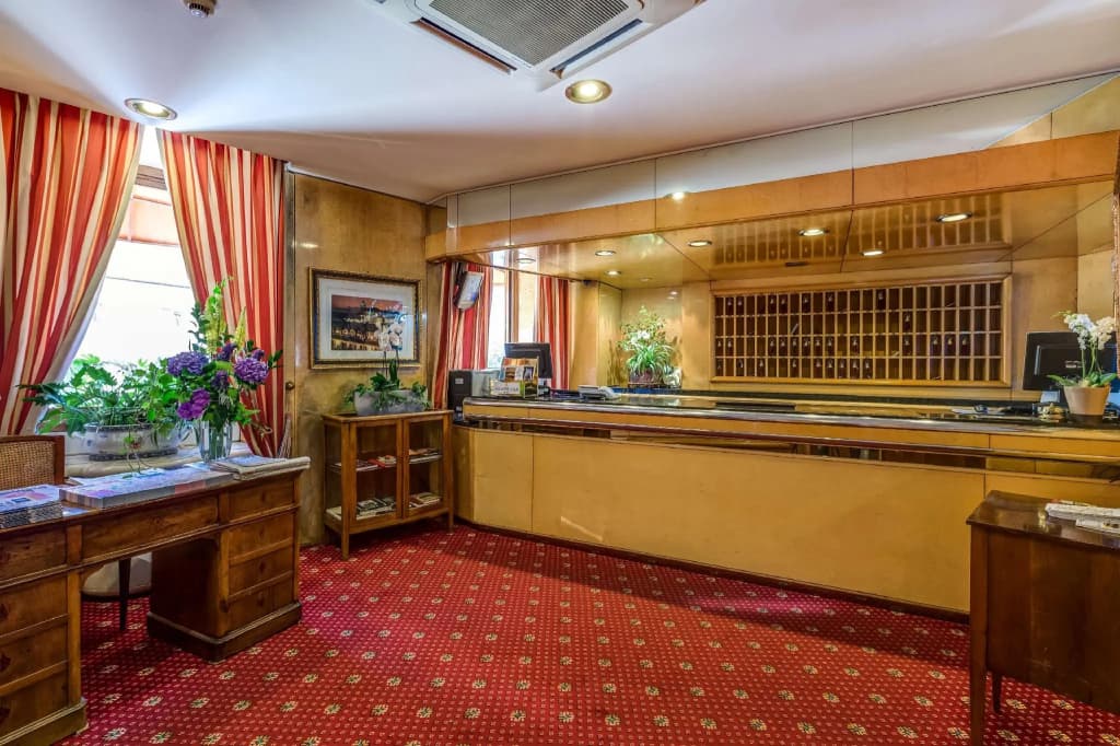 Atlante Star Hotel - photo 2