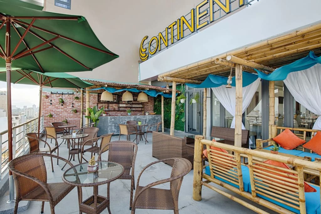 Continent Hotel Danang - photo 10
