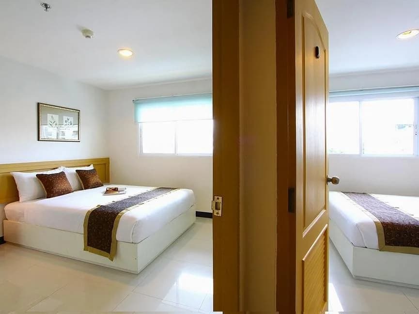 The Laurel Suite Apartment - photo 5