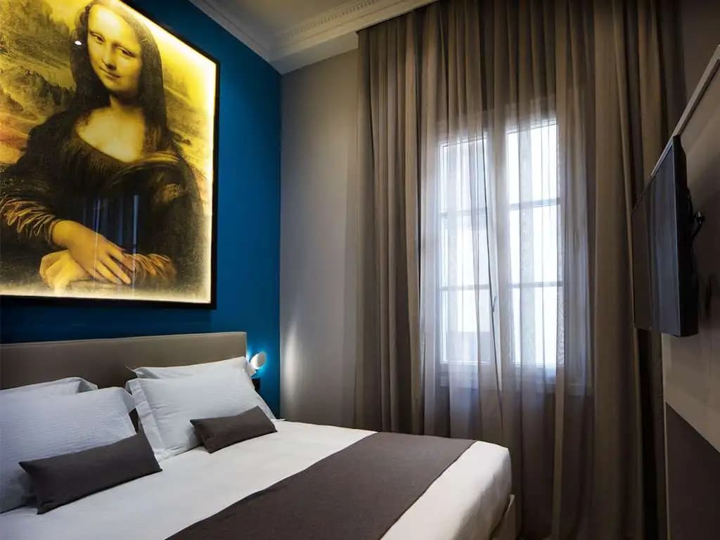 Hotel The FRAME Hotel - photo 32