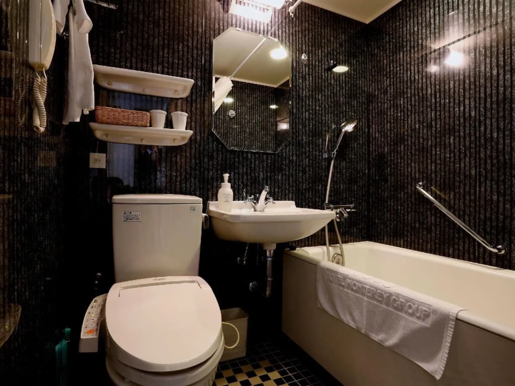 Hotel Monterey Ginza - photo 16