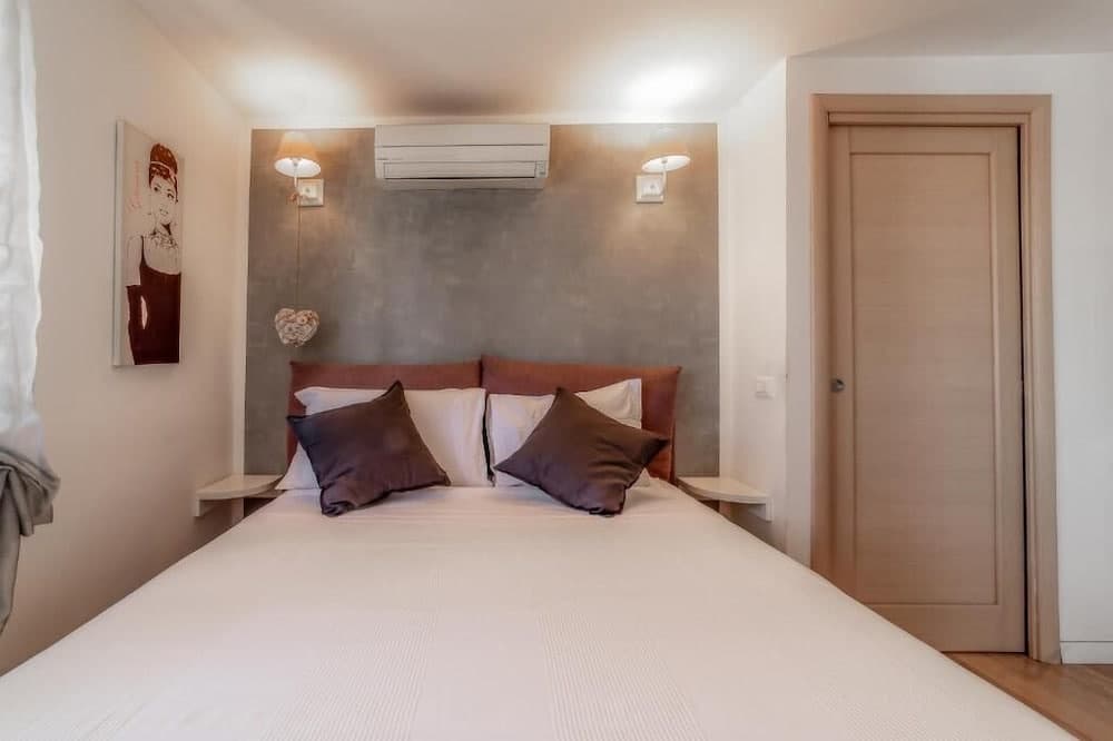 Cozy Penthouse with Terrace - photo 4