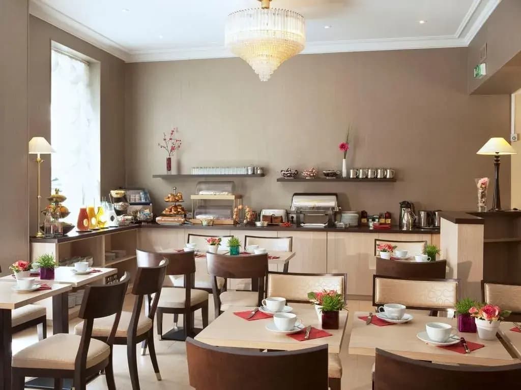 Hotel le Friedland - photo 13