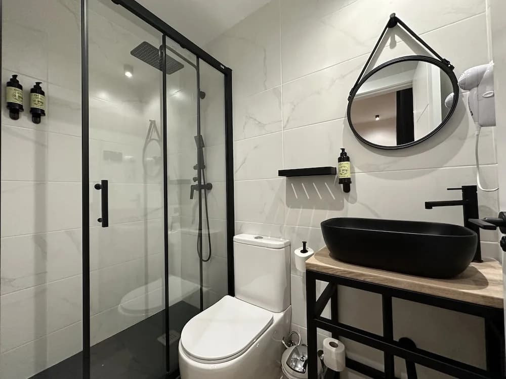 CC Opera Suites - photo 18