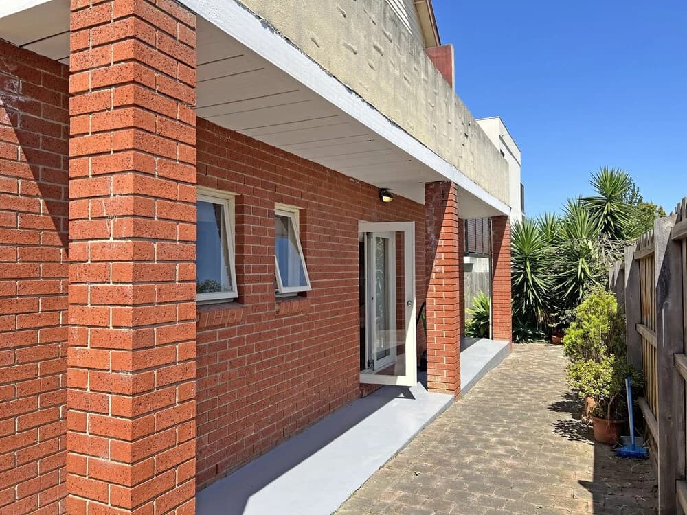 Box Hill Compact Home Small family WiFi - photo 12