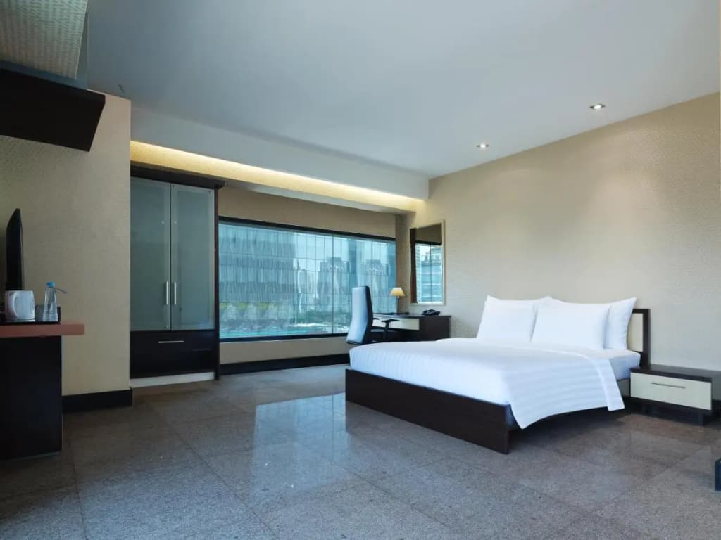Manhattan Hotel Jakarta - photo 38
